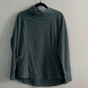 Women's Xersion Cozy Green Fleece Sweater